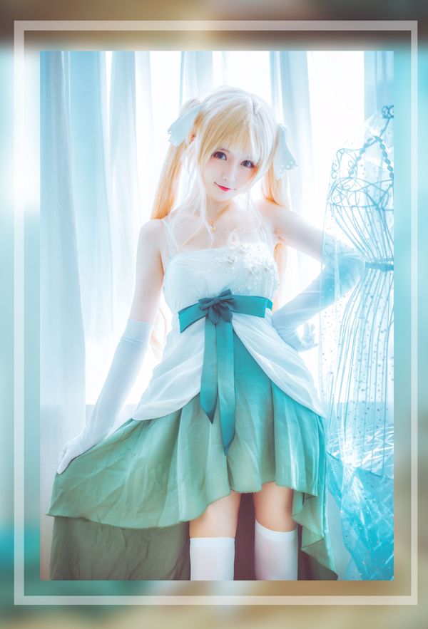 [Beauty Coser] yui goudvis "Passerby Heroine"